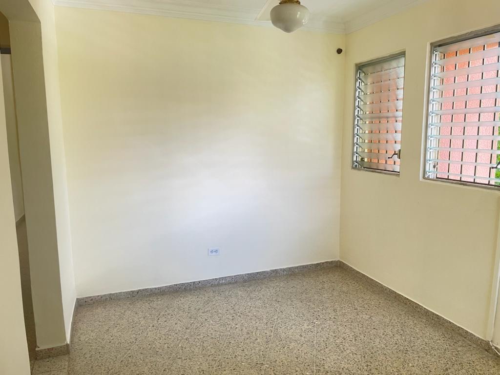 apartamentos - Apto vacío cacicazgos 6