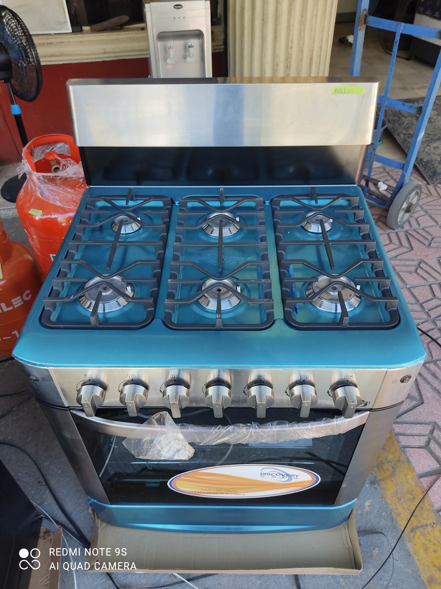electrodomesticos - Estufa díscovery de 30 parrilla reforzada con chispero y Luz de horno 0