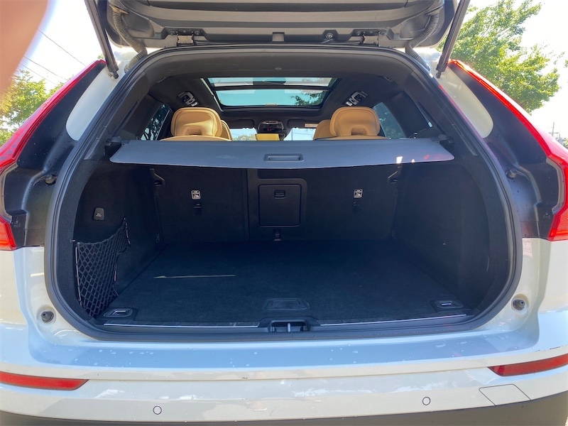 jeepetas y camionetas - Volvo XC60 T5 Momentum AWD 2019 3