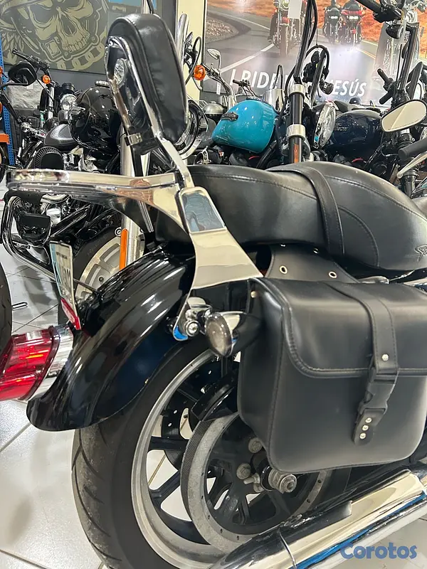 motores y pasolas - Sportster 883 super Low  6