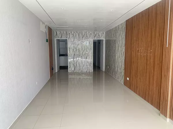 oficinas y locales comerciales - Local en Piantini 4