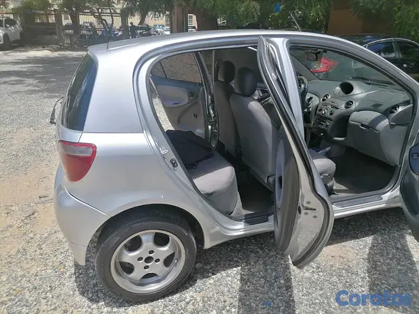 carros - VENDO TOYOTA VITZ EN EXCELENTE CONDICIONES! 4
