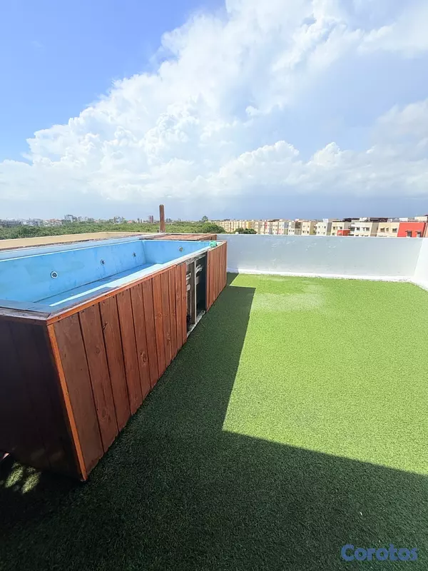 apartamentos - venta de apartamento 4to piso con terraza techada en la autopista de san isidro 6