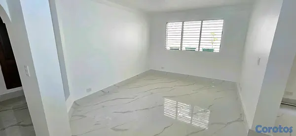 apartamentos - ALQUILO 1er piso en la rosaleda santiago  3