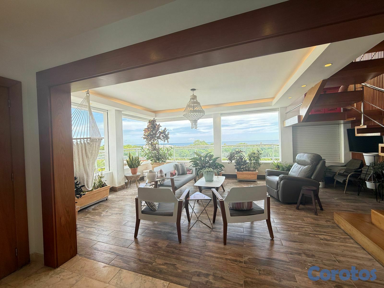 apartamentos - 𝙈𝙞𝙧𝙖𝙙𝙤𝙧 𝙎𝙪𝙧📍Vendo penthouse con vista a 4