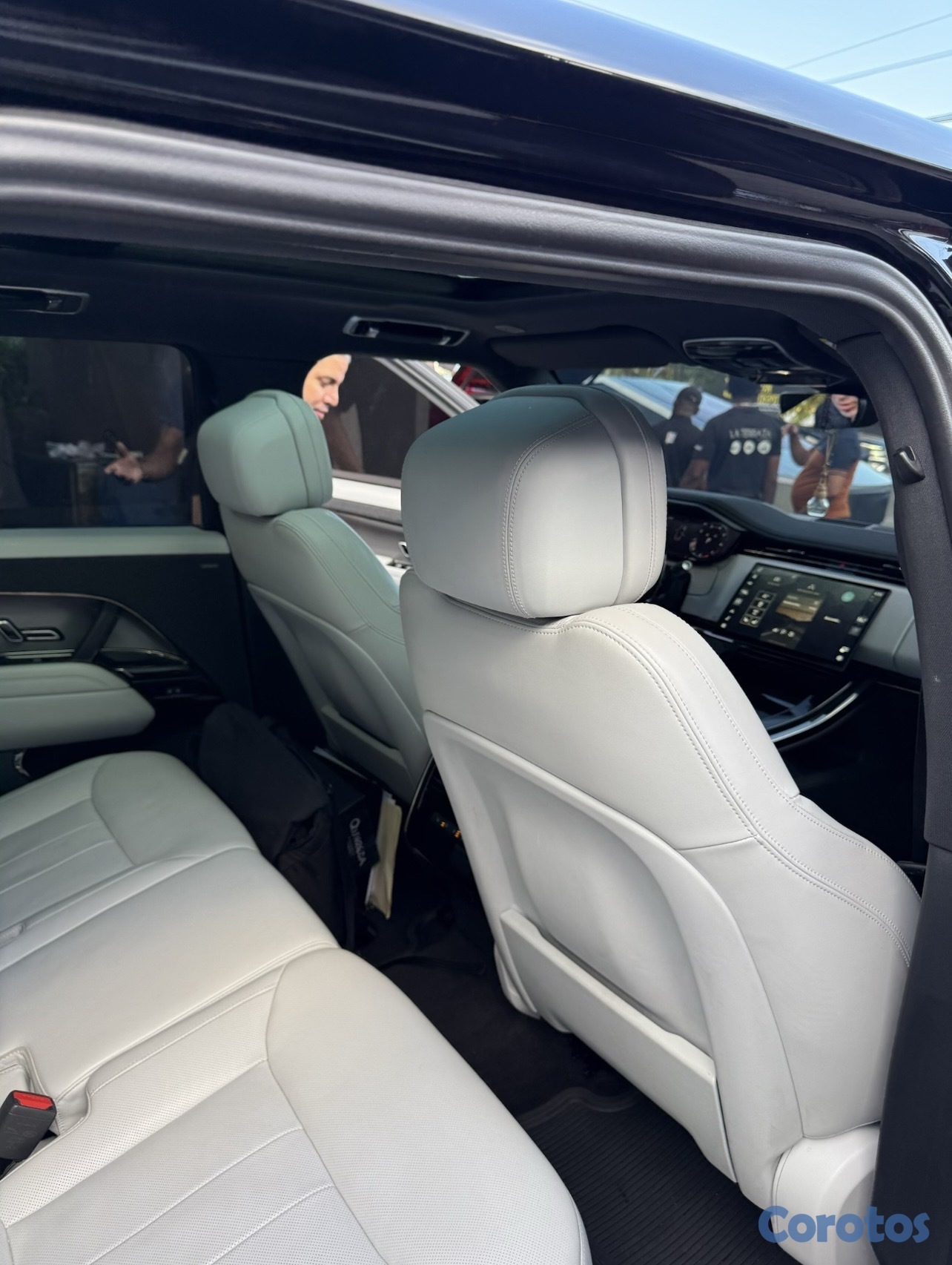 jeepetas y camionetas - RANGE ROVER SPORT SE P400 MHEV 2024  7