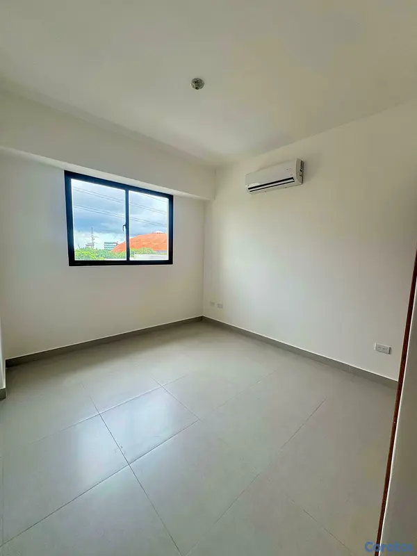 apartamentos - Rento apartamento sin amueblar en Naco Dos parqueos Cuarto de servicio  3
