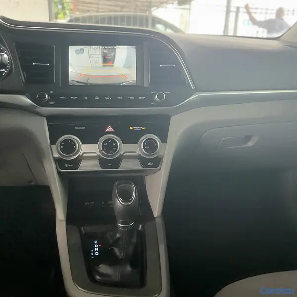 carros - HYUNDAI ELANTRA SEL 2019 RECIEN IMPORTADO 8