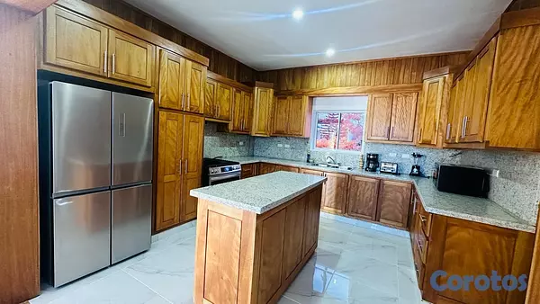 casas vacacionales y villas - CASA MODERNA Y AMPLIA CON PISCINA 4HAB 4BAÑ   7