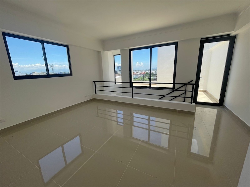 apartamentos - Venta de penthouse en el Mirador Norte Distrito Nacional con 208mts