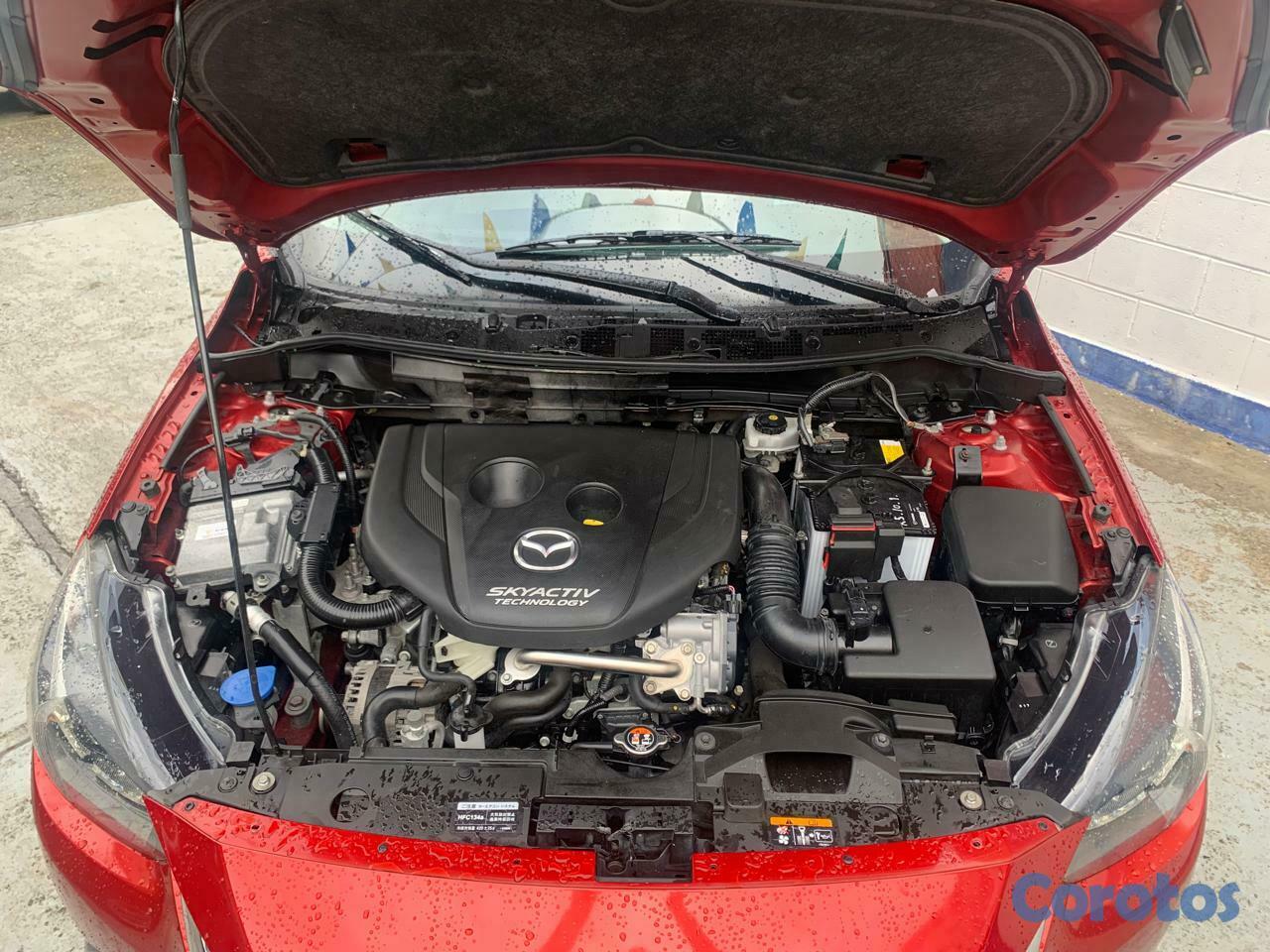 carros - MAZDA DEMIO 10