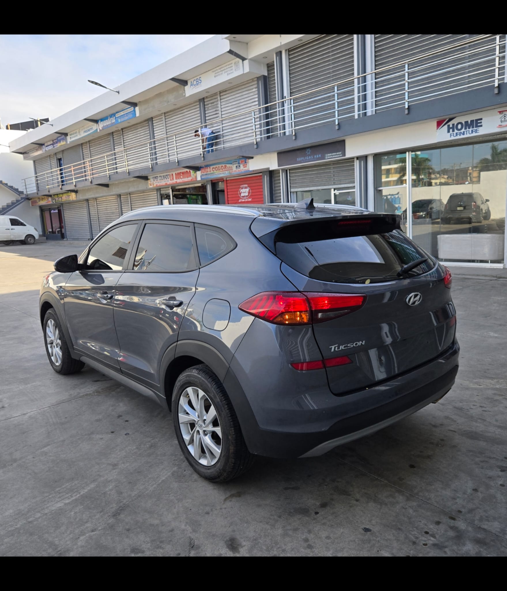 jeepetas y camionetas - HYUNDAI TUCSON 2020 GRIS OSCURO DIESEL 4