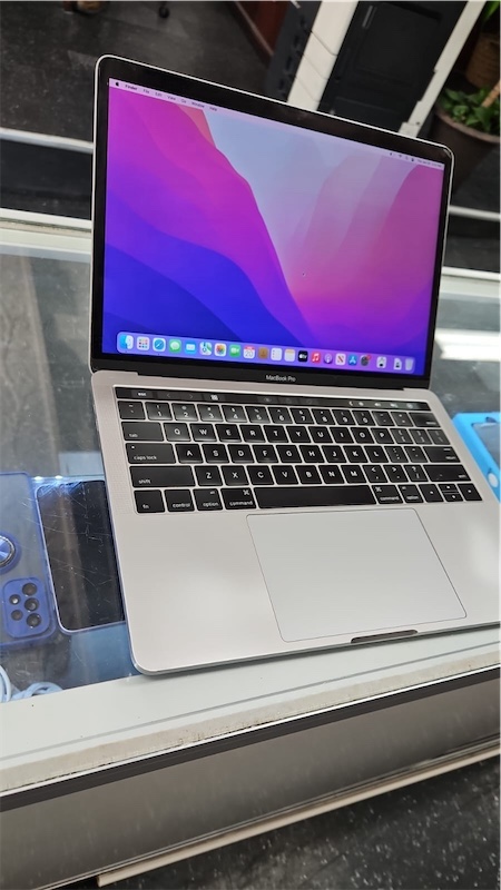 computadoras y laptops - macbook pro 2017 512GB 16GB i7  5