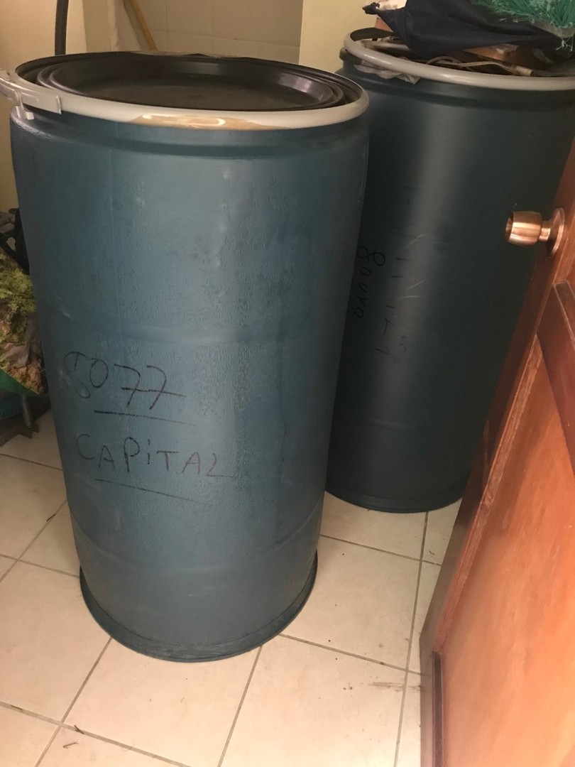herramientas, jardines y exterior -  Tanques para agua o basura de 44 pie