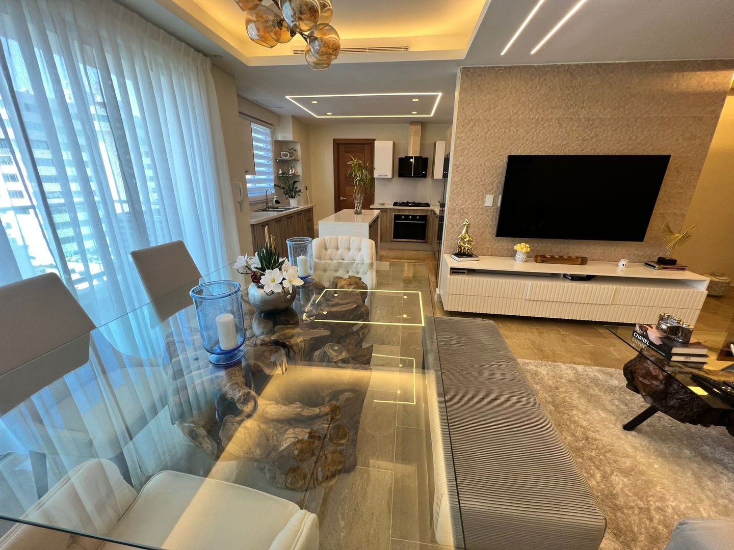 apartamentos - APARTAMENTO EN DISTRITO NACIONAL AMUEBLADO EN US$2500 6