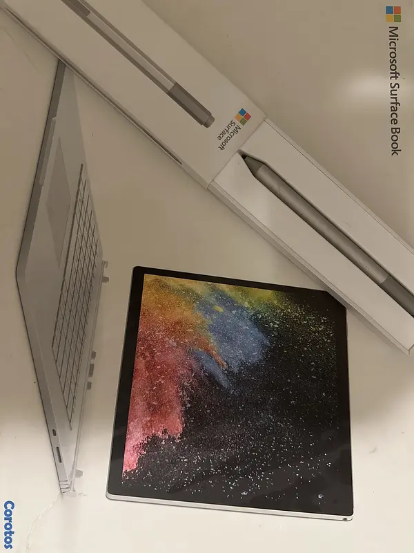 computadoras y laptops - Laptop Microsoft surface book 2 15” incluye Pen $39,000  2