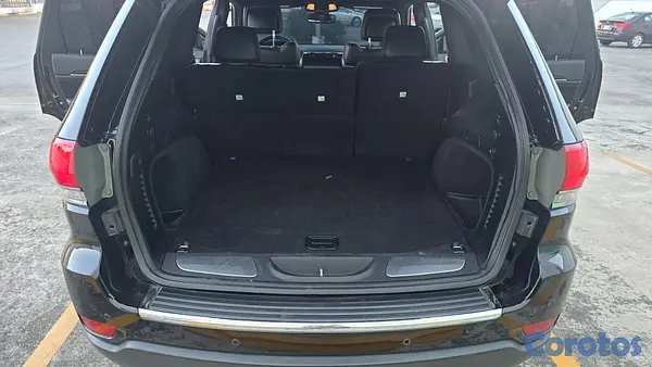 jeepetas y camionetas - Jeep Grand Cherokee Unlimited 2018 4x4 8