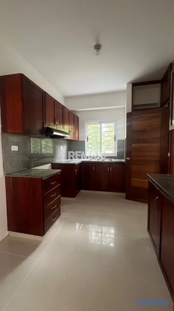 apartamentos - Apartamento de 3 habitaciones 2.5 baños en alquile 6