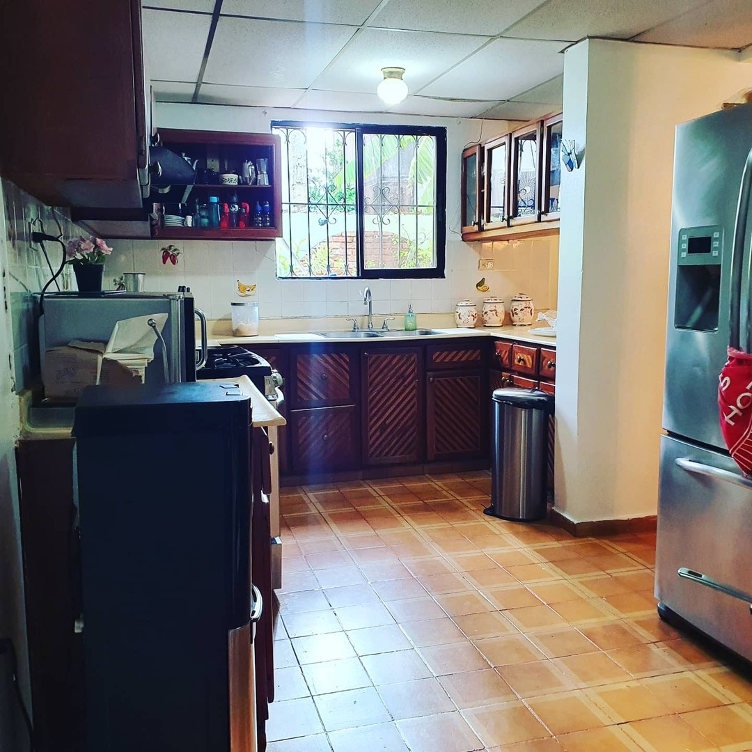 casas - Se vende casa en Av. Independencia