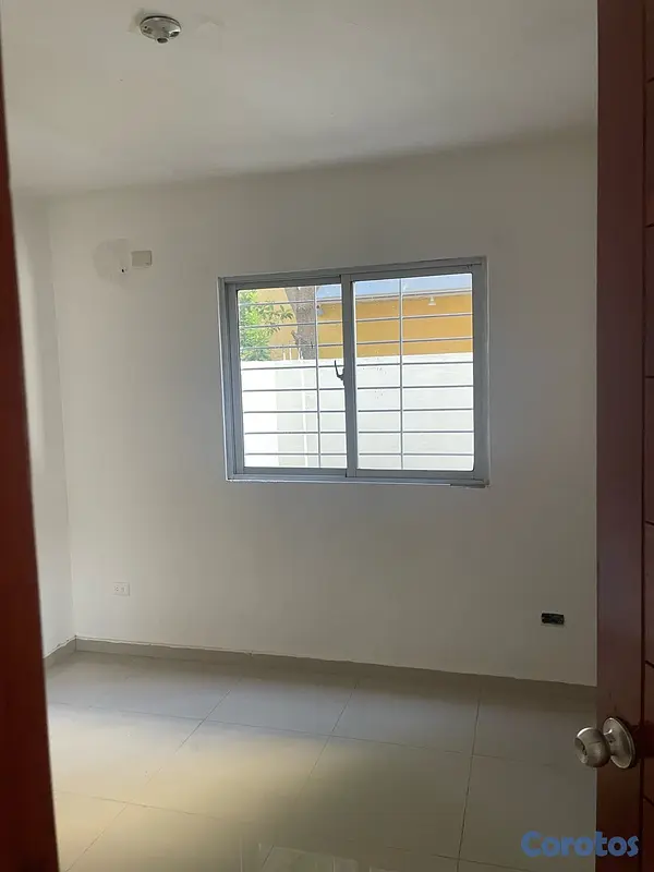 apartamentos - Apartamento residencial Amanda 2da al frente súper Lama san Isidro  4