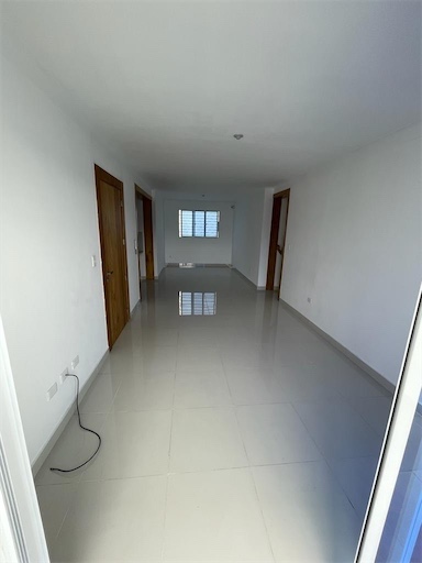 apartamentos - Espacioso apartamento en venta en Santiago