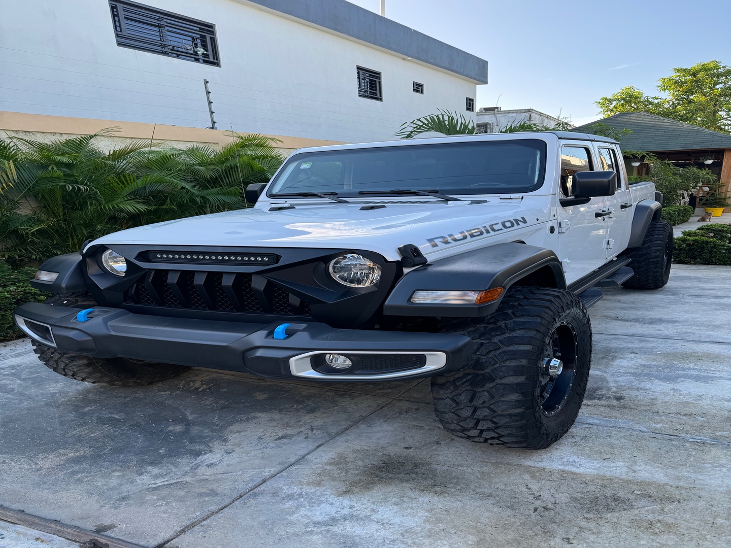 jeepetas y camionetas - Jeep gladiator 9