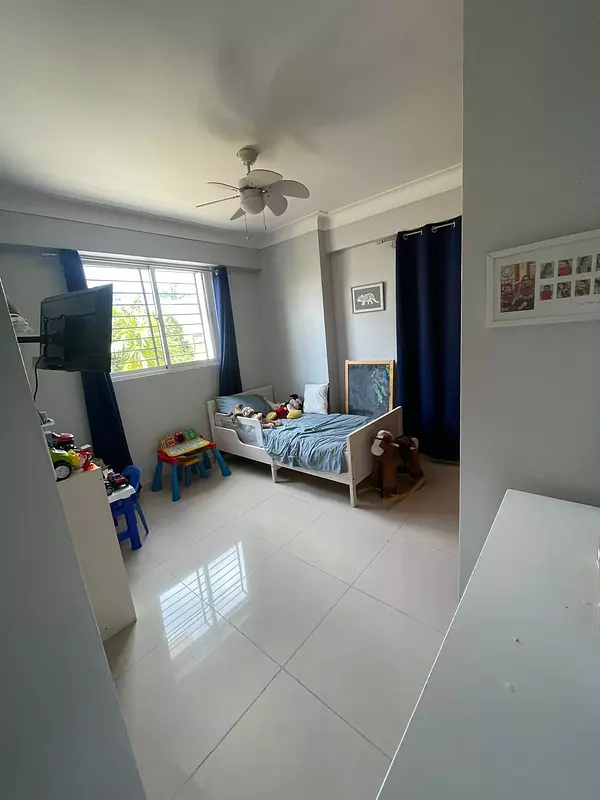 apartamentos - Apartamento 2do piso en los prados  6