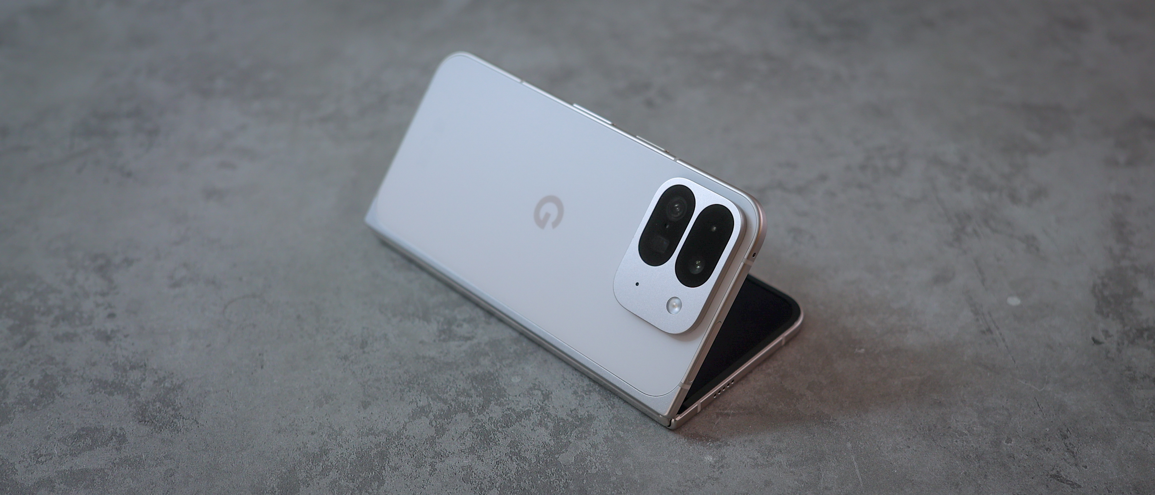 celulares y tabletas - Pixel 9 Pro Fold (512 gb) + Pixel Watch 3 LTE