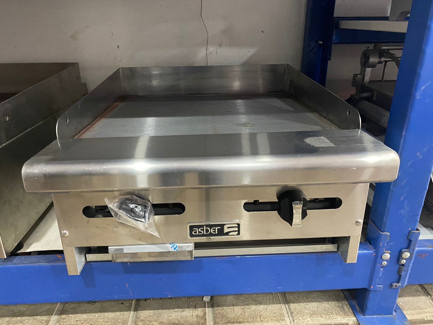 equipos profesionales - Plancha, Asber 24" a Gas 2