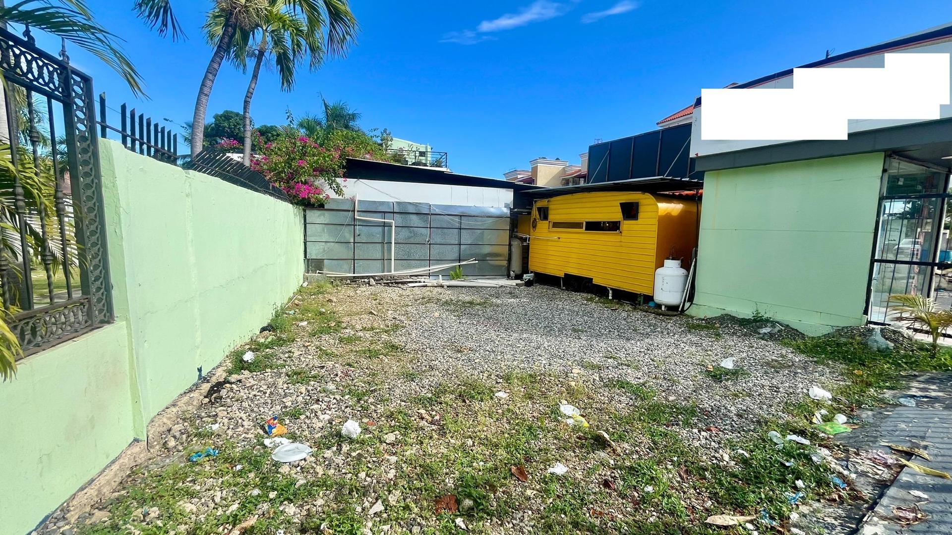 solares y terrenos - Solar en Alquiler en El Cacique, Santo Domingo 5