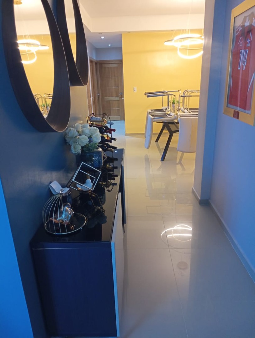 apartamentos - Se vende apartamento en Los Restauradores 1 9