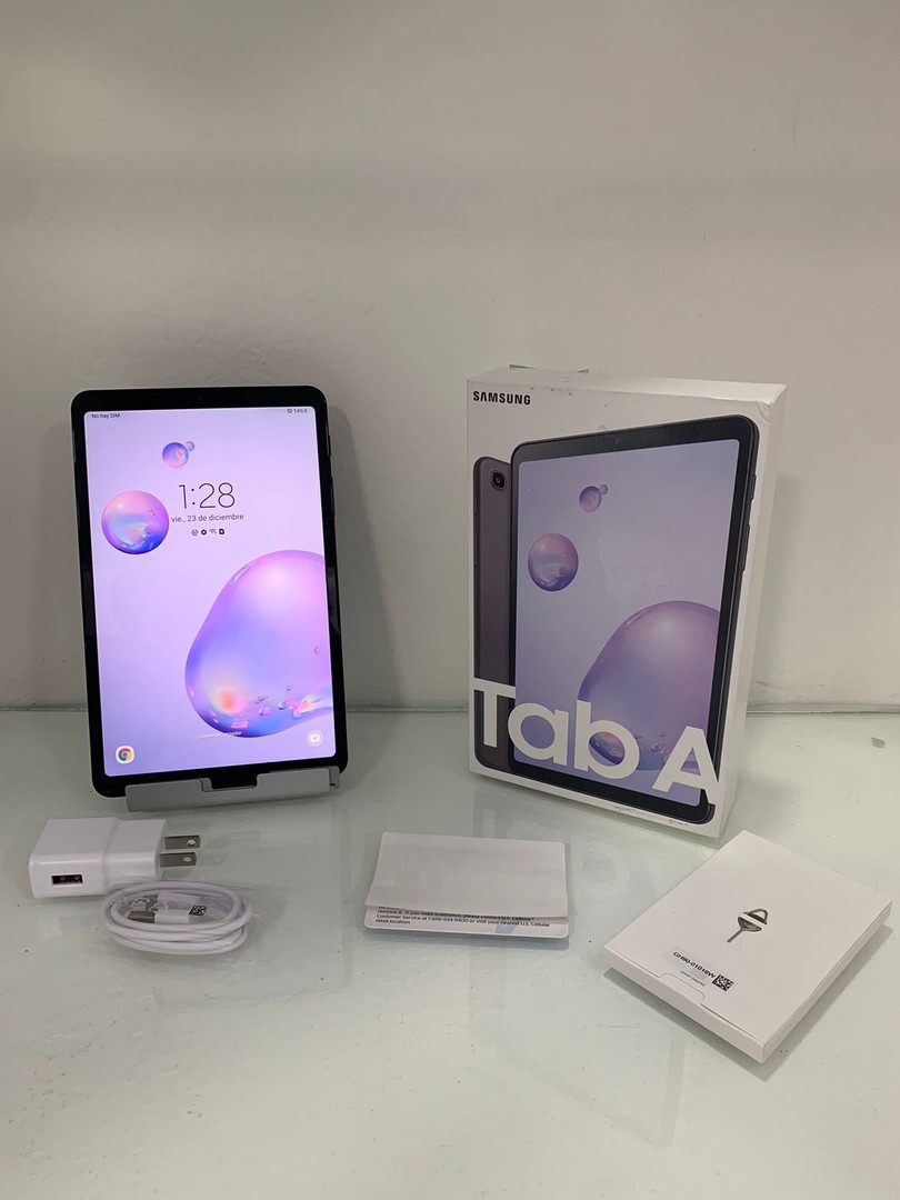 celulares y tabletas - Tablet Samsung Tab A de 8 Pulgadas, 32GB de Almacenamiento y 2GB de Ram 0