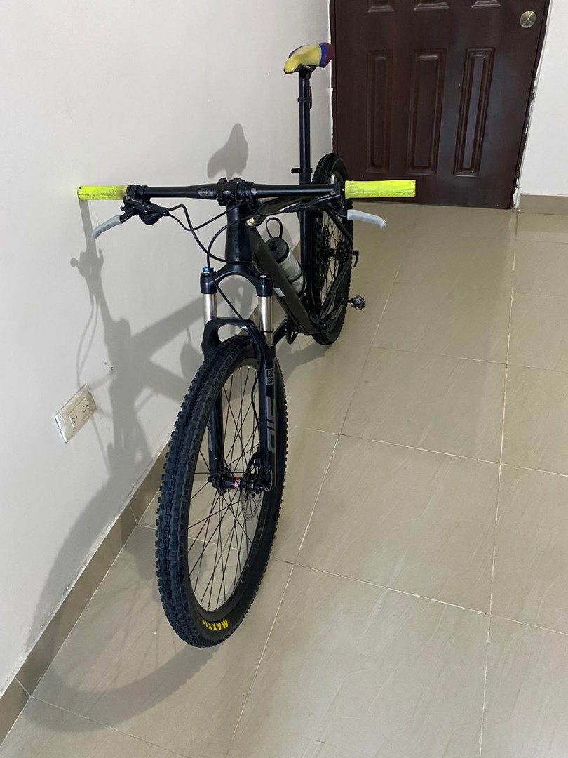 bicicletas y accesorios - Bicicleta Scale 700 SL 1