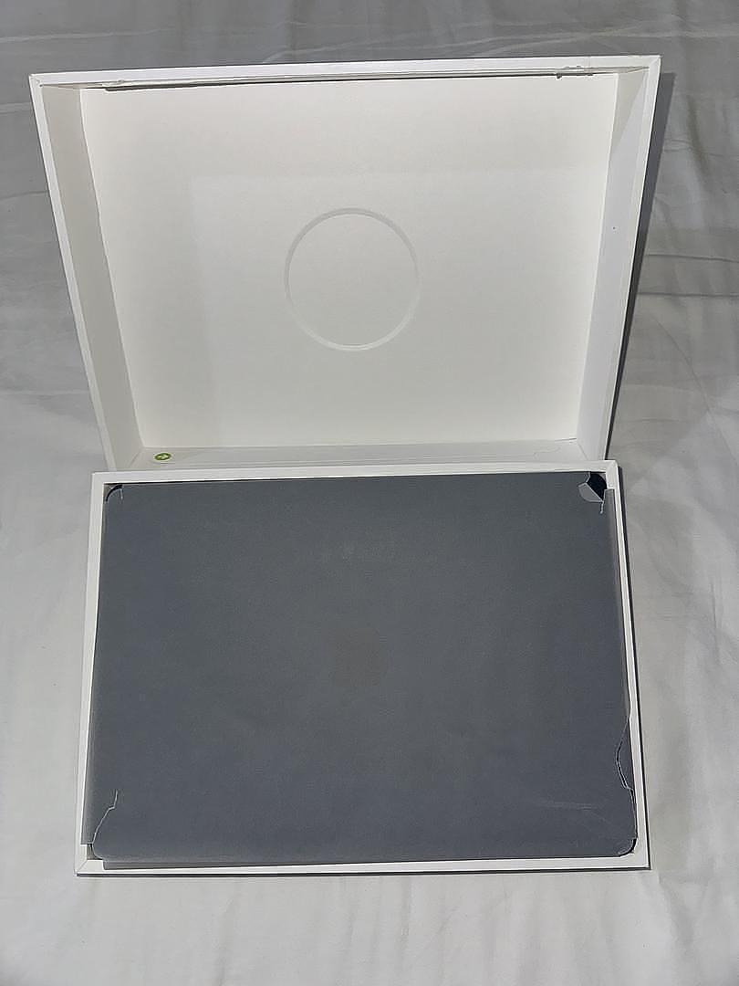 computadoras y laptops - MacBook Air m3 de 13 inc 24ram 512ssd nueva 