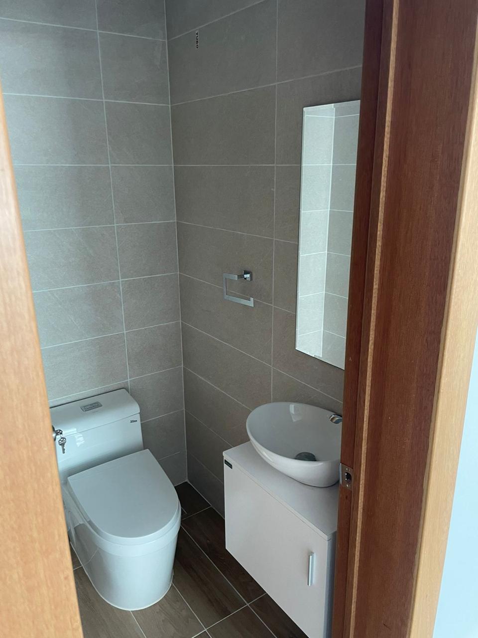 apartamentos - Apartamento en venta Nuevo en Evaristo morales 7