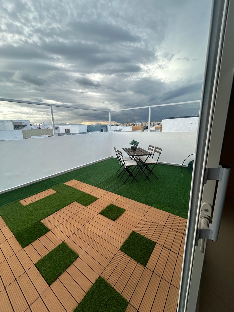 apartamentos - Apartamento con terraza en Santo Domingo Oeste
