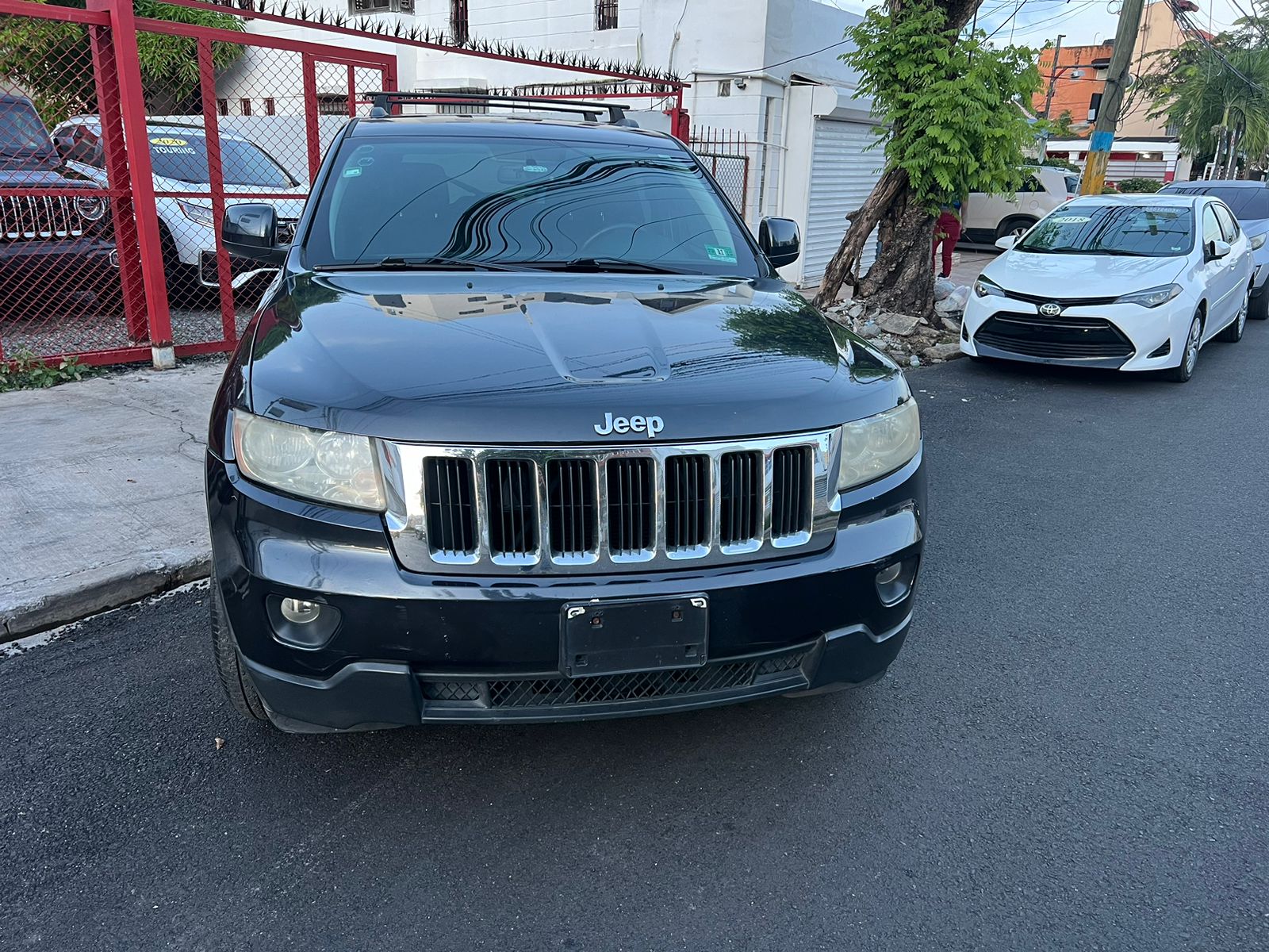 jeepetas y camionetas - jeep cheroke laredo 4