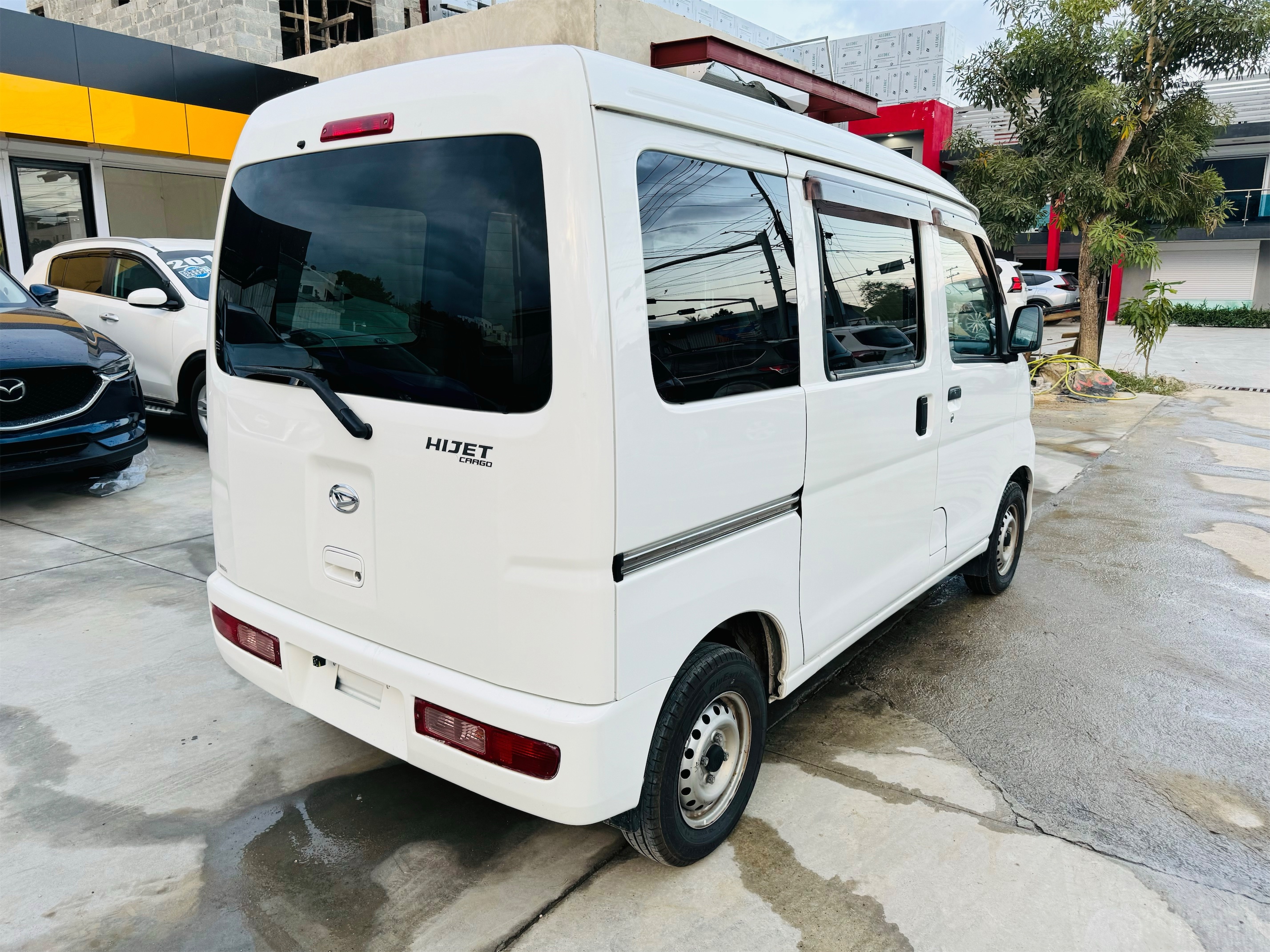 jeepetas y camionetas - Daihatsu Hijet 2018 0