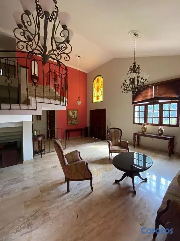 casas - Casa en venta con 758.6M2 de terreno-Sector Los Rios 2
