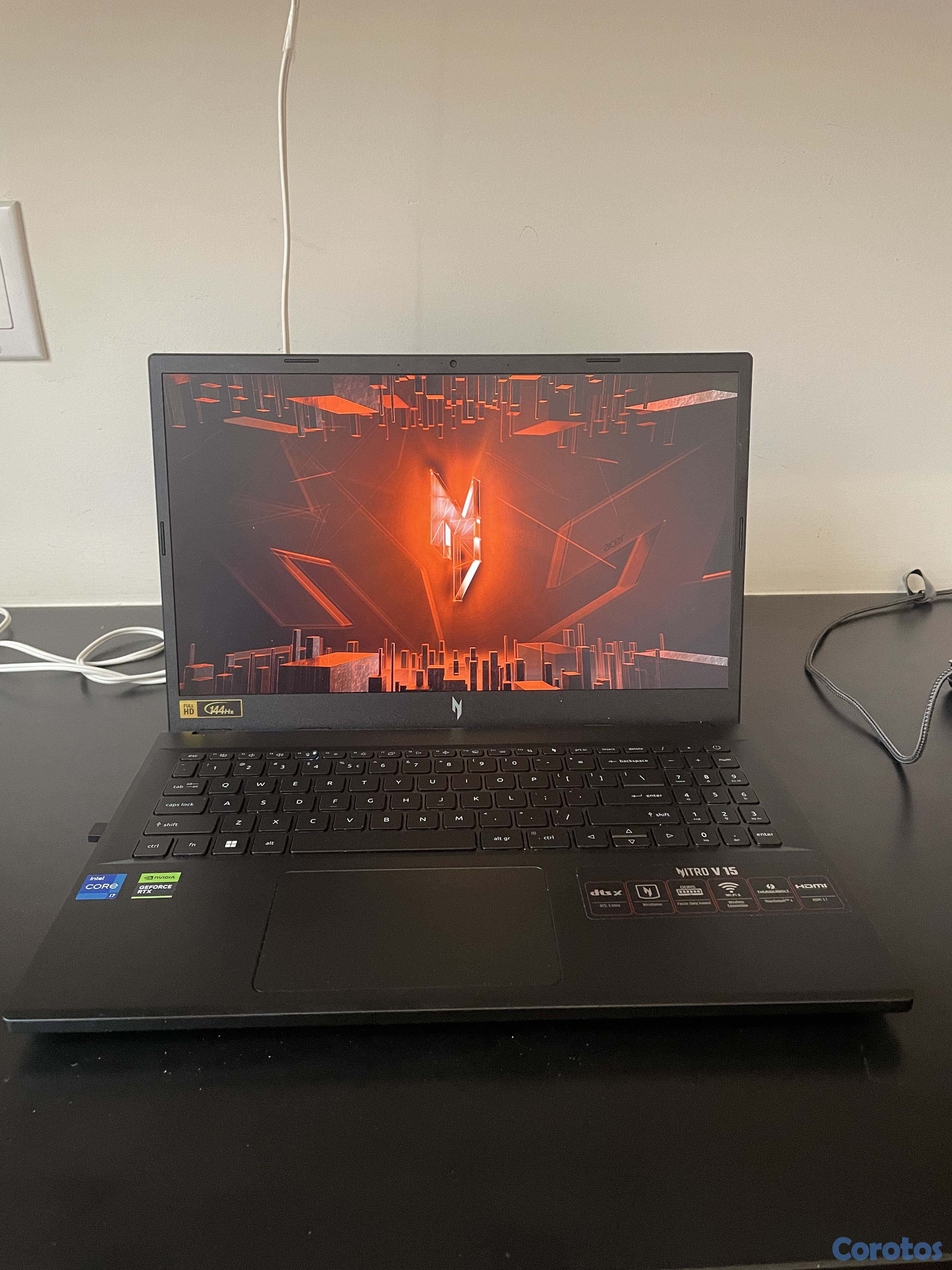computadoras y laptops - ACER NITRO 5 15.6" 144HZ - Intel i7-13620H 16GB DD 5