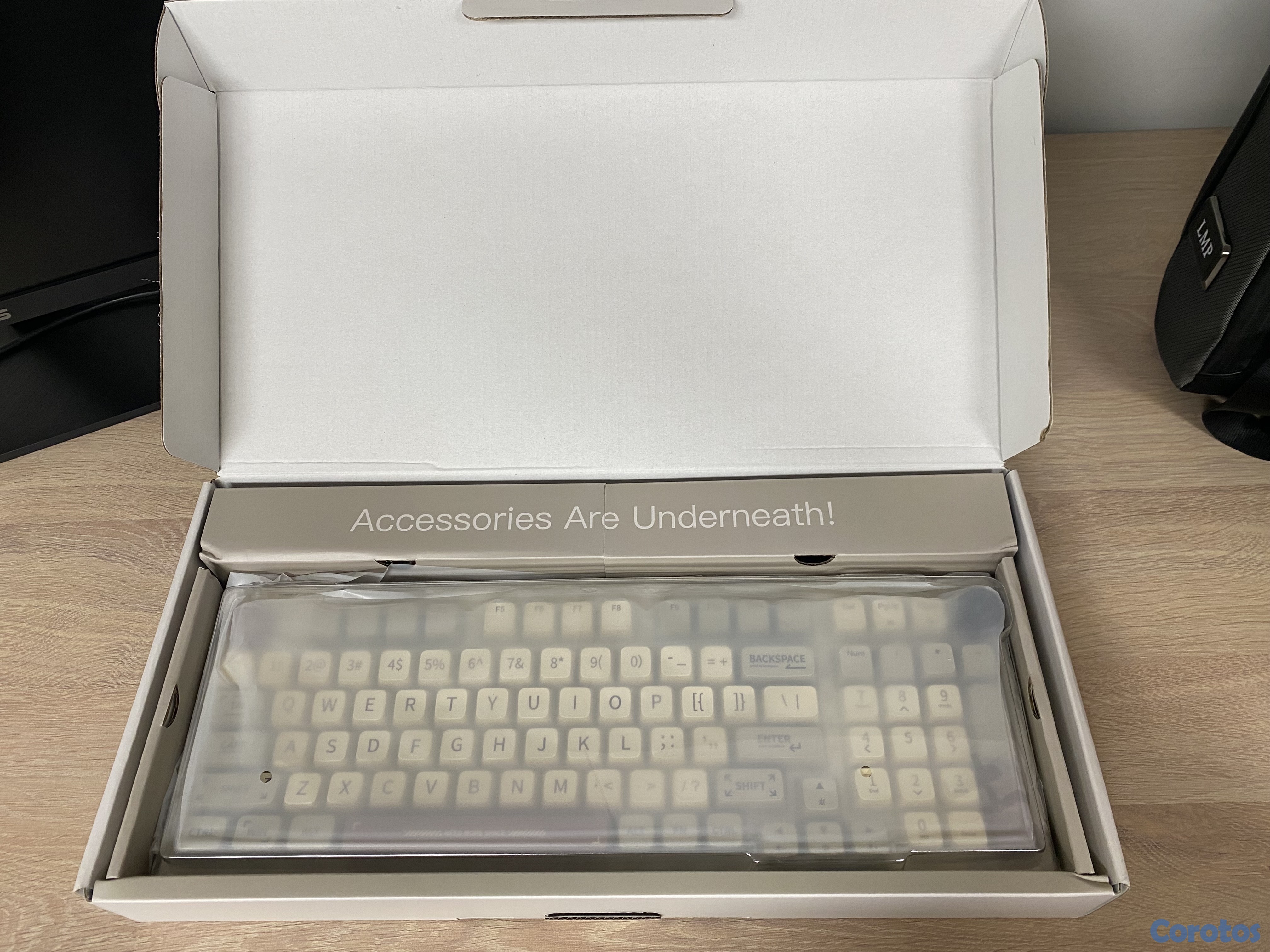 accesorios para electronica - Teclado Mecánico Epomaker RT100 – Retro, RGB, Tri-Mode + Pantalla Smart 6