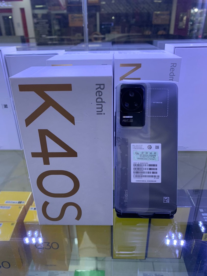 celulares y tabletas - 
Redmi k40s 256GB 12 Ram