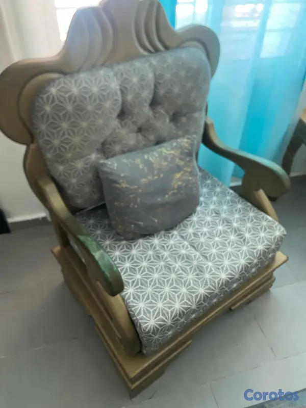 muebles y colchones - muebles en caoba en buena condiciones  2