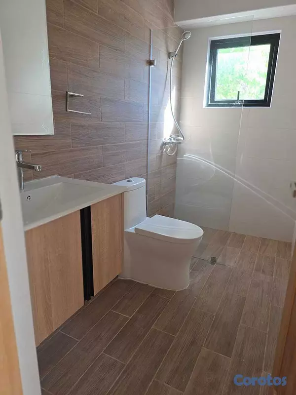 apartamentos - Vendo Oportunidad en Urb. Real, Apto. con 2 Terrazas, 2 hab+S, 2 Parqueo techado 6