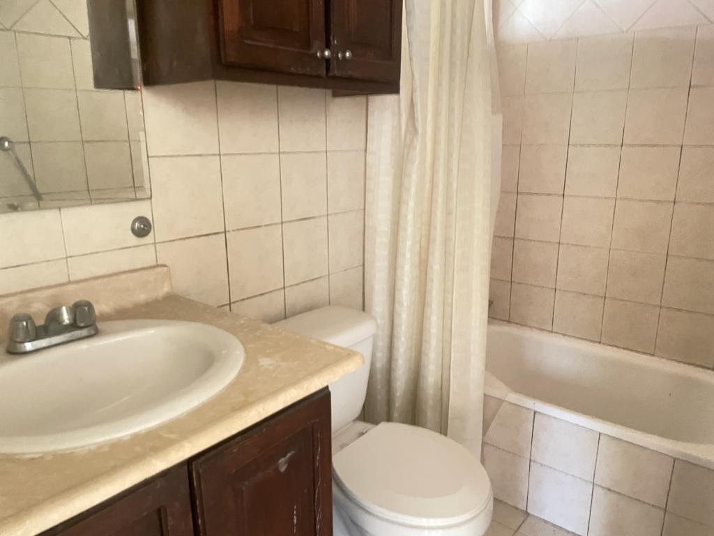 apartamentos - Apto vacío cacicazgos 5