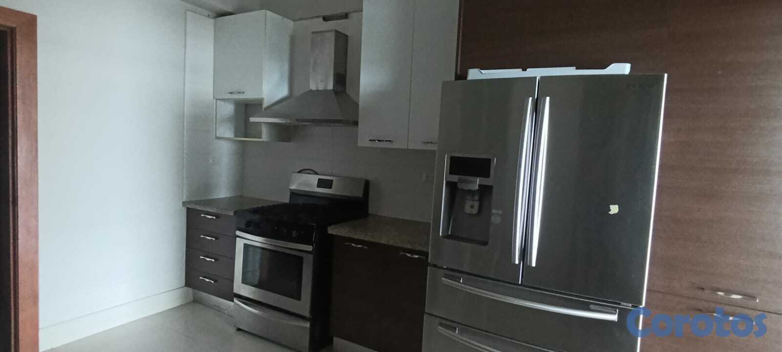 apartamentos - Bella Vista, en Piso Alto con Vista al Mar, 200mts 8