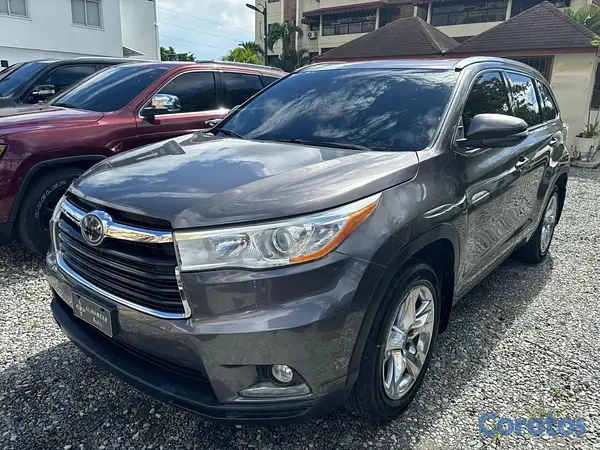 jeepetas y camionetas - Vendo Toyota Highlander Limited / Limited Platinum 2015 2