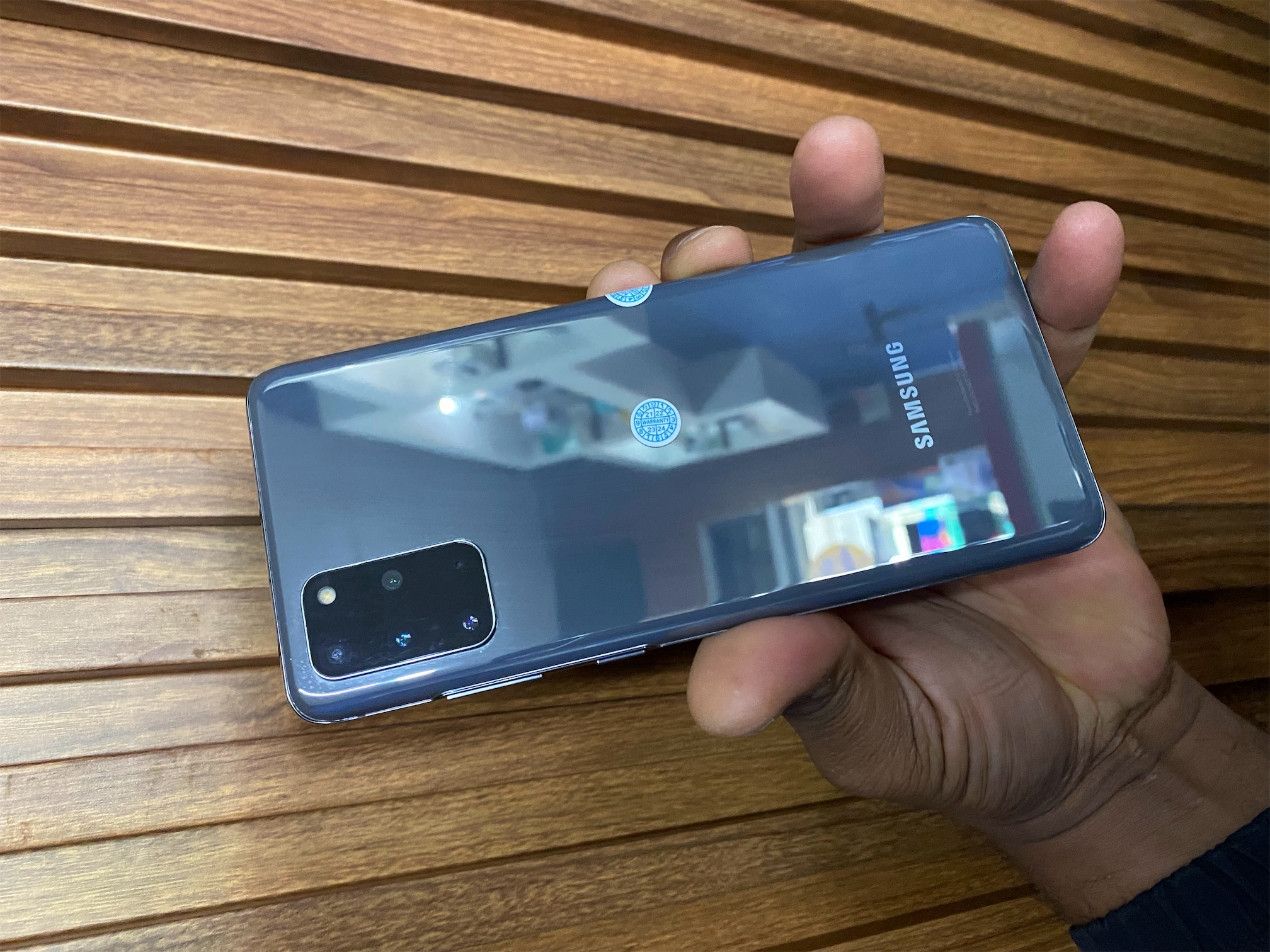 celulares y tabletas - samsung s20 plus 128GB+12 ram  2