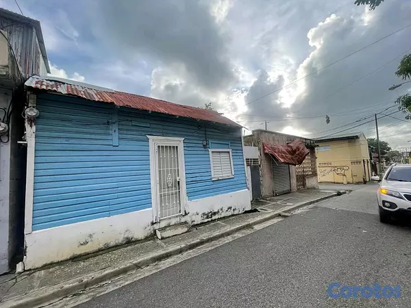 casas - casa de oportunidad en el mismo centro histórico,  Puerto Plata.  3