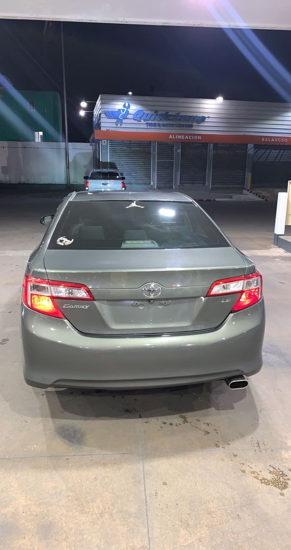 carros - Toyota Camry LE 2012.    1